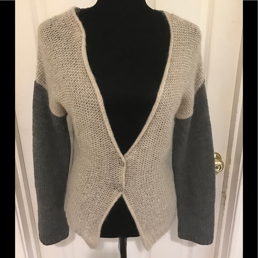 Others Follow loose knit tan &gray cardigan small